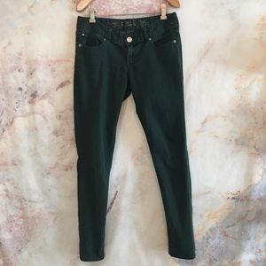 🍂Express Skinny Jeans in Hunter Green Denim🍂